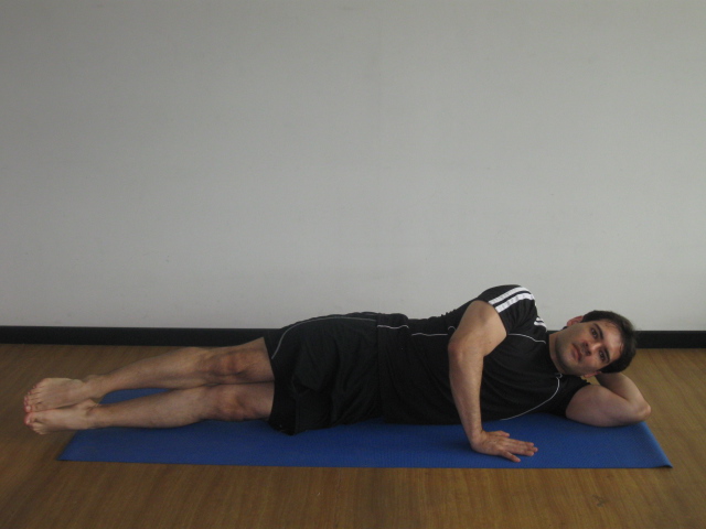 Side Double leg lifts (Elevar de lado las dos piernas juntas)